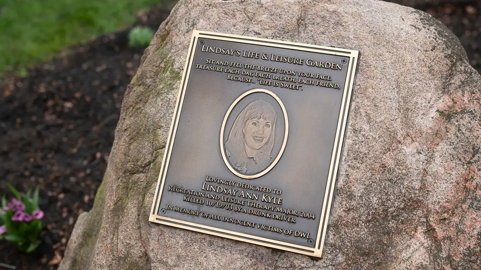 Bronze plaque for Lindsay's Life & Leisure Garden at SUNY Brockport